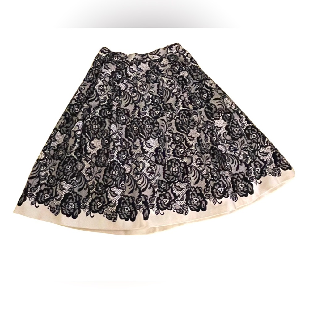 White House Black Market Lace Printed Skirt